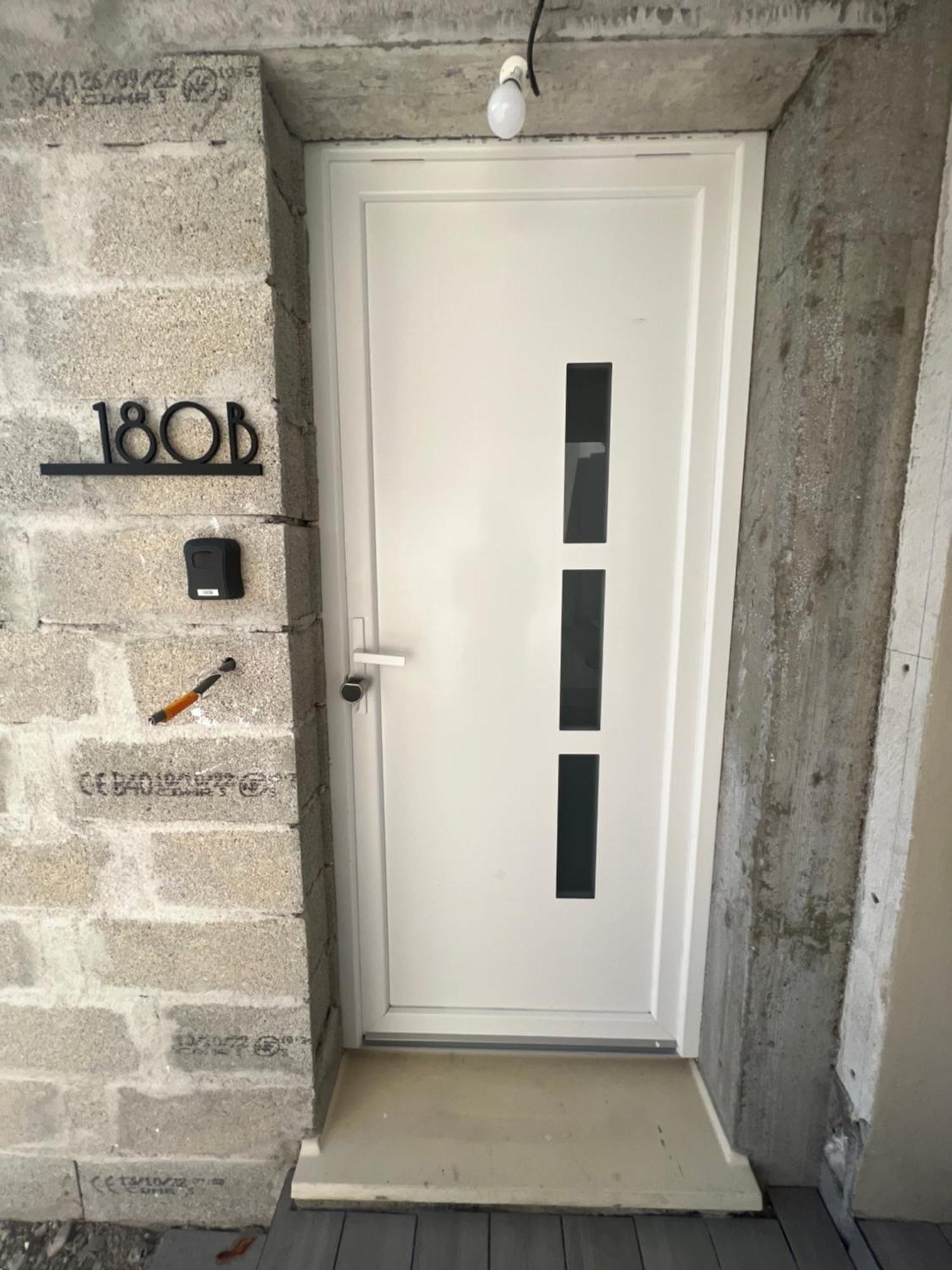 180B - Duplex T2 Tout Confort - Wifi Netflix Le Gond-Pontouvre Eksteriør bilde